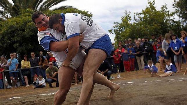 El Gobierno canario descarta la «quiniela» de la Lucha Canaria