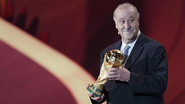 Del Bosque, sobre el sorteo del Mundial 2014: «En mi porra tenía Holanda y Chile, lo he clavado»