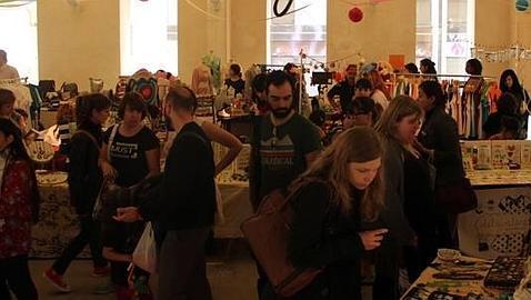 Un centenar de expositores