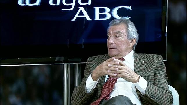 Pachín: «El fútbol del Barcelona no me gusta, me aburre; prefiero el juego directo»