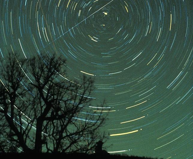 Las Gemínidas, la mejor lluvia de estrellas del año, caen del cielo el viernes
