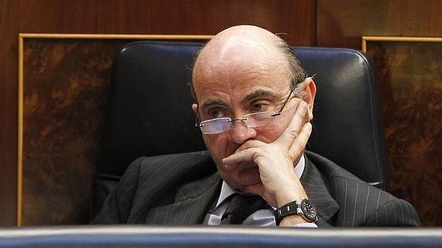Guindos dice que España ha hecho una «lenta disgestión» de la crisis financiera, pero ya está «en la recuperación»