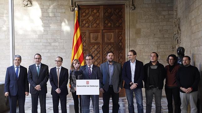 Joan Herrera: «ICV votará sí a la definición de un Estado. Se ha acabado la España de las autonomías»