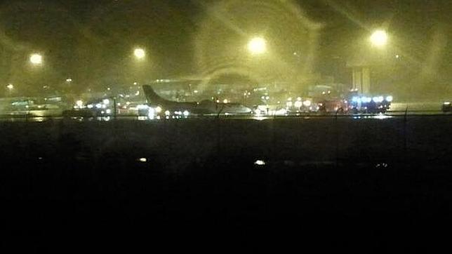 Un avión se sale de la pista en Los Rodeos