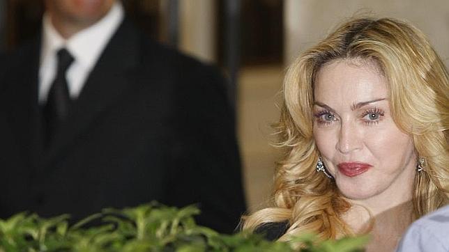 Madonna rompe con su novio veinteañero