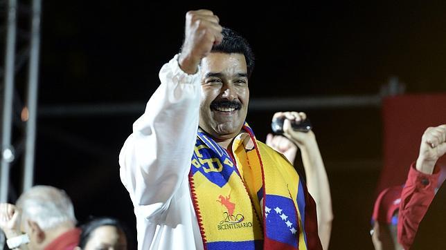 Maduro quiere ahora fijar los precios de los juguetes y otros productos navideños