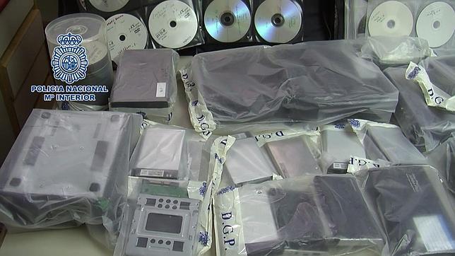 Detenidas 18 personas por distribuir pornografía infantil en 17 provincias