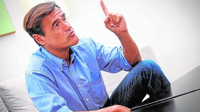 López Aguilar valora presentarse a las primarias del PSOE