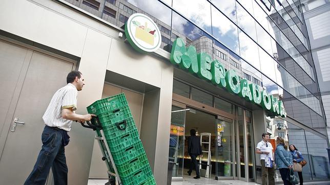 Mercadona y Zara, las dos mejores empresas para comprar por internet