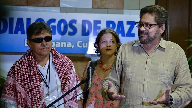 Las FARC no redujeron sus ataques durante el año de negociaciones de paz