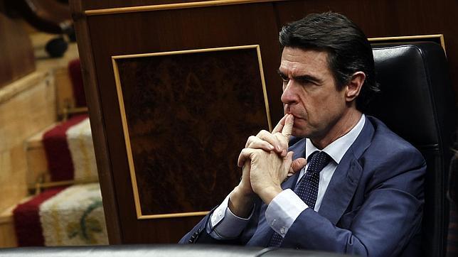 El Gobierno anuncia que introducirá cambios en el mecanismo de la subasta eléctrica