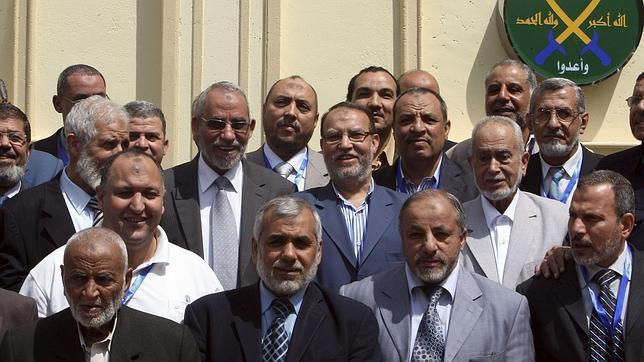 El Gobierno egipcio declara «grupo terrorista» a los Hermanos Musulmanes