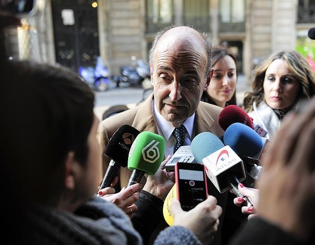 Miquel Roca, «convencido» de la inocencia de la Infanta, recurrirá la imputación