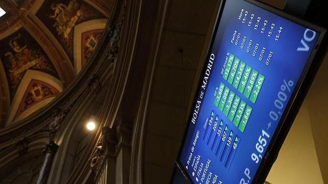 La prima de riesgo cierra por debajo de los 190 puntos por primera vez desde abril de 2010