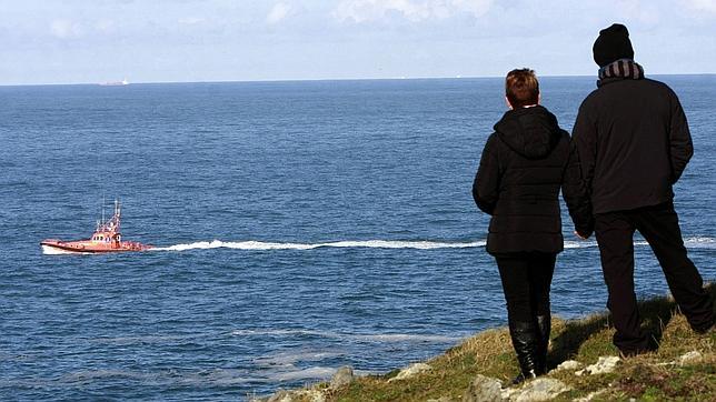 Suspendida la búsqueda marítima y aérea de los desaparecidos en Valdoviño