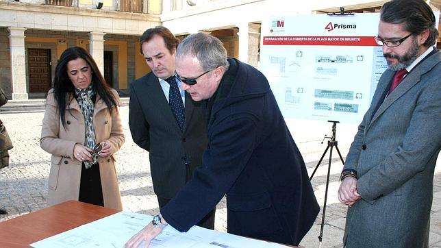 Luz verde a la reforma de las cubiertas de la Plaza Mayor de Brunete