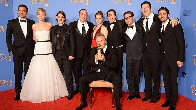 «La gran estafa americana» triunfa en los Globos de Oro por encima de «12 años de esclavitud»