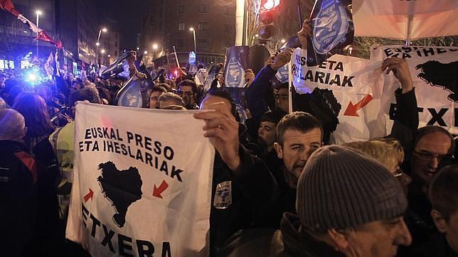 Las víctimas ven delito en la marcha batasuna que unió a PNV y Sortu