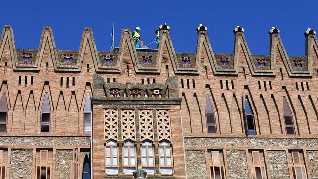 El colegio de las Teresianas es unas de las obras más austeras de Gaudí