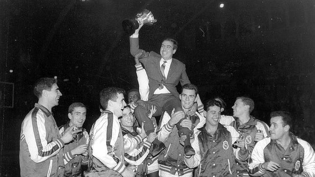 El Centro de Tecnificación de Alicante pasa a denominarse Pabellón Pedro Ferrándiz