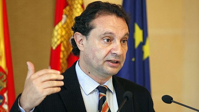 El alcalde de Segovia llama a la violencia contra el Palacio de Congresos