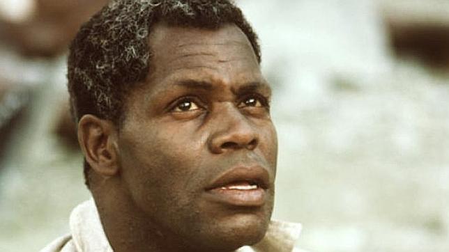 Danny Glover optó al Emmy por interpretar a Mandela