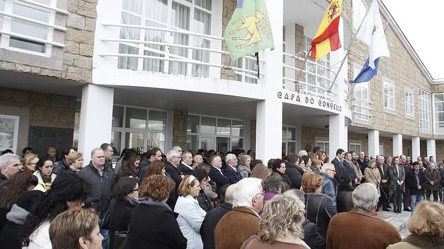 Último adiós a las dos víctimas de Cervo