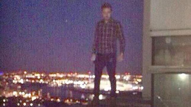Liam Payne, de «One Direction», obligado a disculparse tras su imagen al borde de un balcón