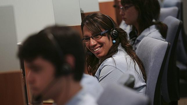 La teleasistencia en Madrid no se pagará hasta abril