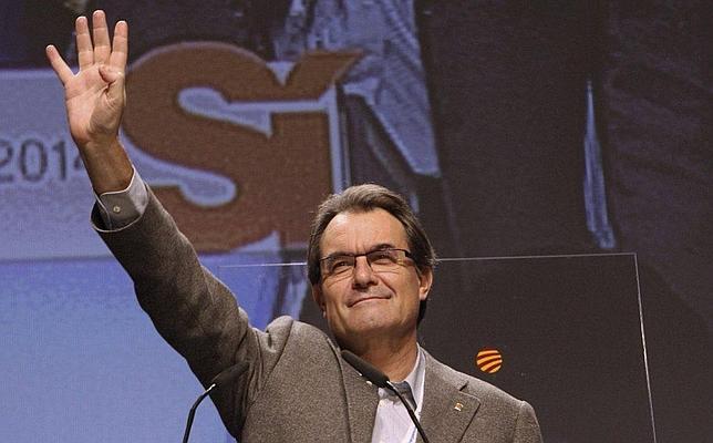 Mas avisa a Rajoy de que tiene una «ocasión de oro» para demostrar el diálogo