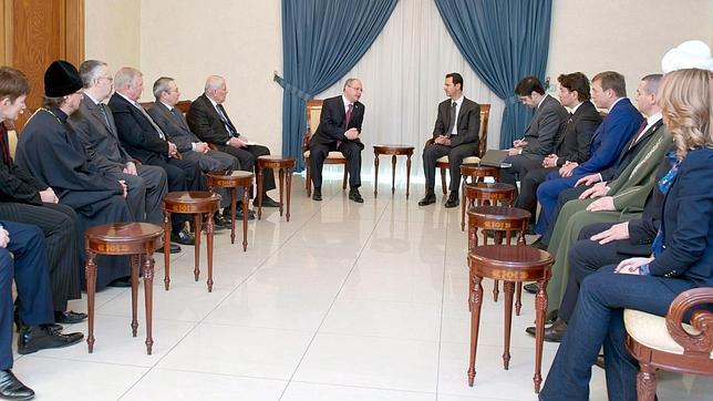 El régimen juega a la ambigüedad con el futuro del presidente sirio