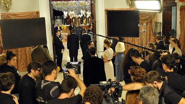 En la gala que se está rodando en la imagen se pudieron ver algunos de los vestidos más exquisitos