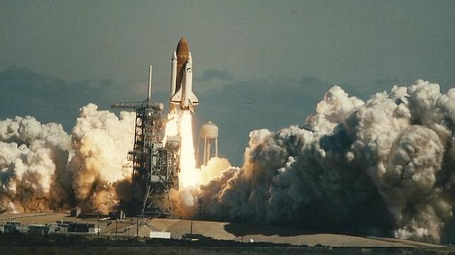 Fotos nunca vistas de la tragedia del Challenger aparecen 28 años después