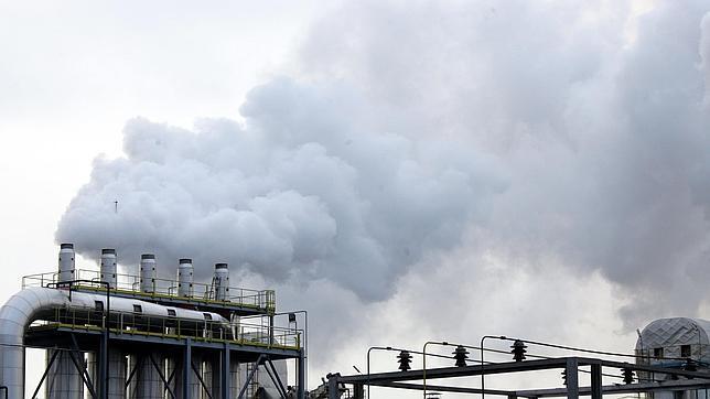 Bruselas propone reducir las emisiones de CO2 para la UE del 40% en 2030