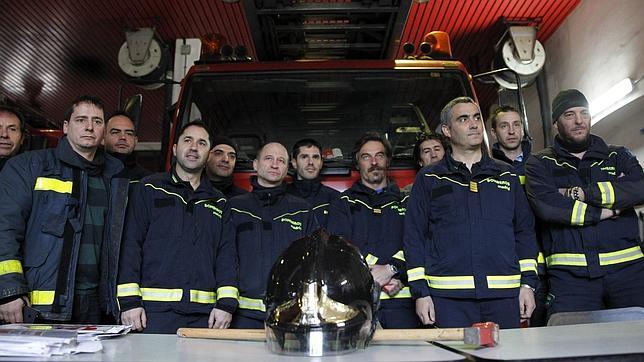 ¿Hay un conflicto real entre antidisturbios y bomberos?