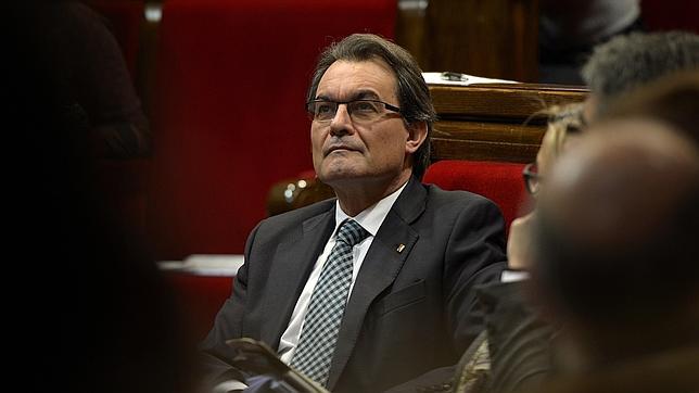 Mas se queja de que el PP no «mima ni respeta» a Cataluña «como se merece»