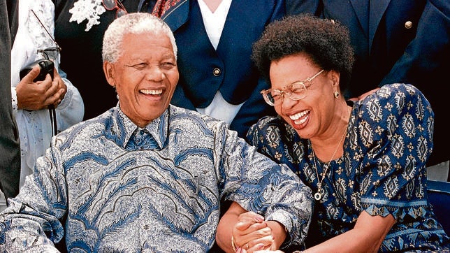 Los negocios de la viuda de Mandela