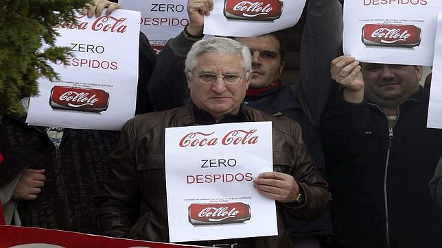 CC.OO. denuncia la «ilegalidad» del ERE de Coca-Cola en la primera reunión con la empresa