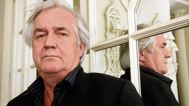 El escritor Henning Mankell revela que padece cáncer
