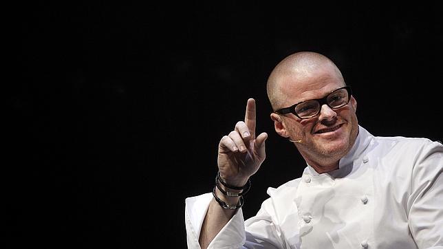 Cierra un restaurante londinense con dos estrellas Michelin tras intoxicar a 45 personas