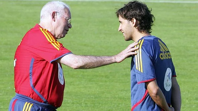 Raúl: «Luis Aragonés era un extraordinario entrenador»