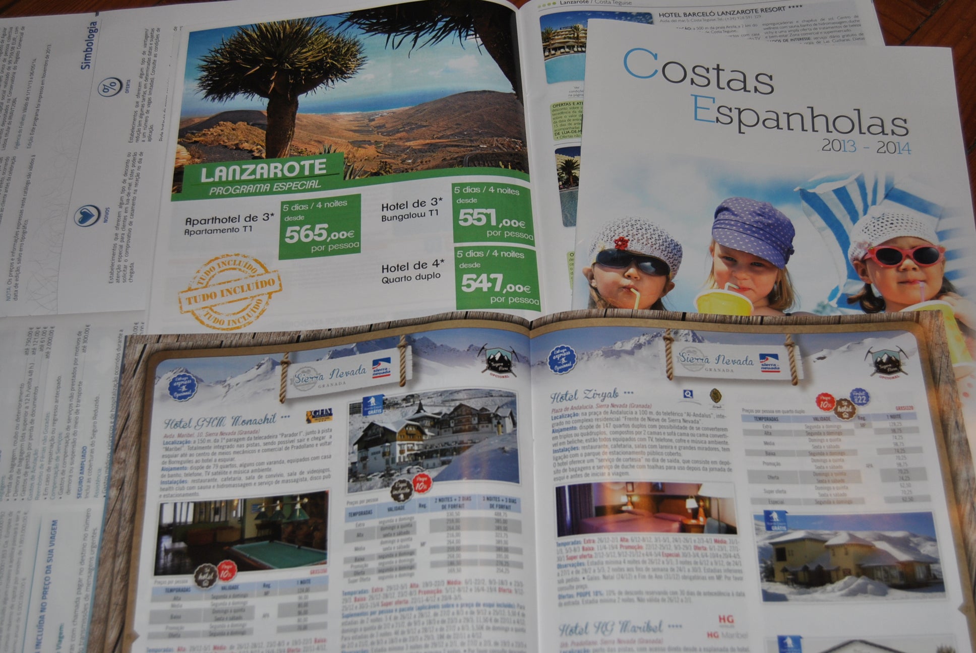 La variada oferta turística española está presente en los catálogos de las agencias lusas