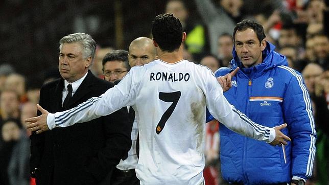 Ancelotti considera la expulsión «un poco exagerada»