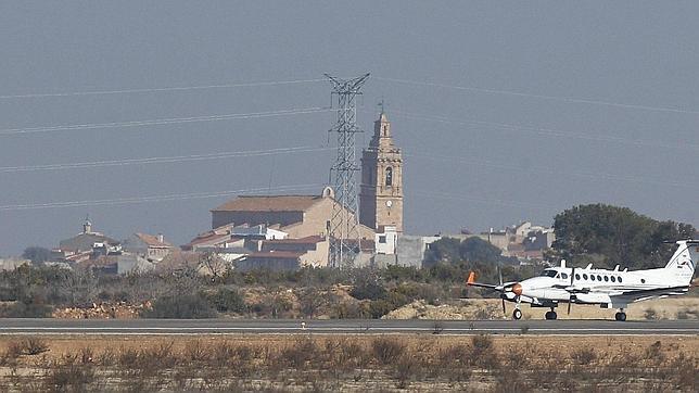 Císcar: «Lavalin cumple con los requisitos para gestionar el aeropuerto de Castellón»