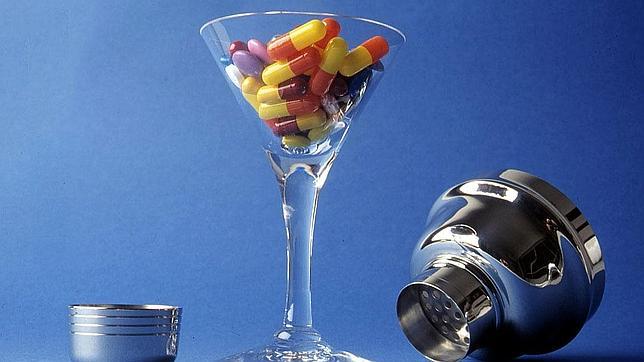 Un estudio reciente indica que la vitamina E como suplemento podría favorecer el cáncer en fumadores