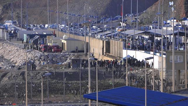 Al menos nueve inmigrantes mueren ahogados Ceuta al intentar cruzar la frontera