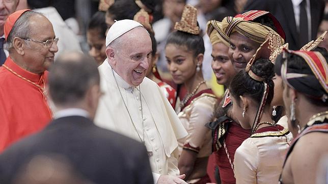 El Papa confía en la «gracia de Dios» para visitar Asia