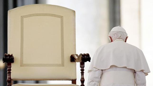 Benedicto XVI, satisfecho y en paz a un año de su renuncia