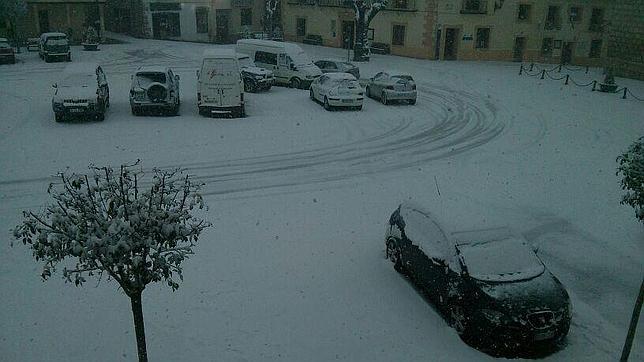 La nieve tiñe de blanco a toda la provincia