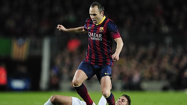 Iniesta recupera la magia